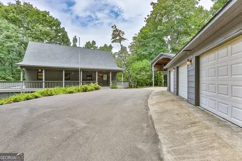 1031 Dover Falls Trl, Ellijay, GA 30540