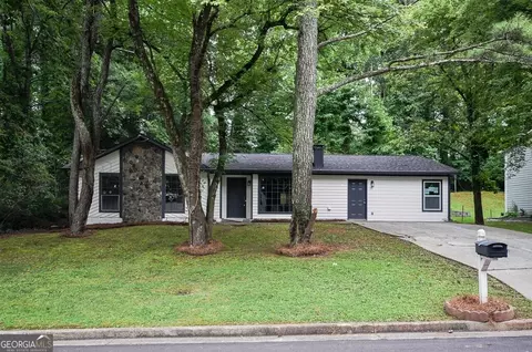5292 Woodbin Dr, Norcross, GA 30093