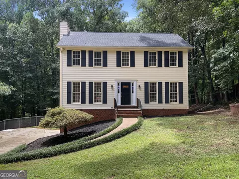 5250 Shallowmar Ct, Douglasville, GA 30135
