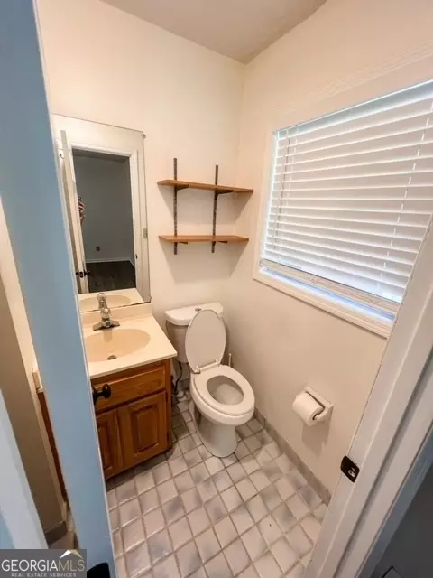 290 Dixie Trl, Covington, GA 30014 photo 9