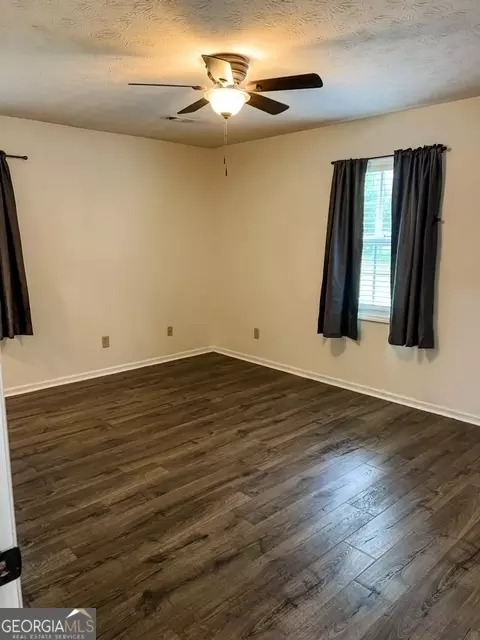 290 Dixie Trl, Covington, GA 30014 photo 8