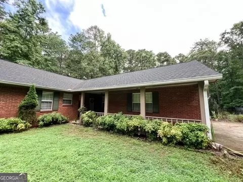 290 Dixie Trl, Covington, GA 30014 photo 3