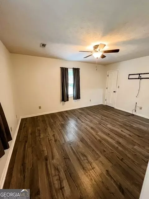 290 Dixie Trl, Covington, GA 30014 photo 11