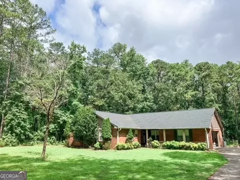 290 Dixie Trl, Covington, GA 30014 photo 4