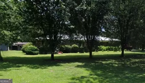 360 Oak Hill Dr, Trion, GA 30753