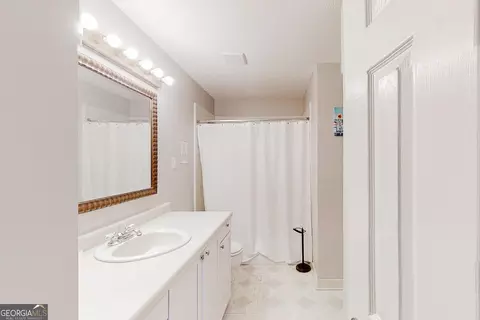 2535 Castile Dr, Morrow, GA 30260 photo 10