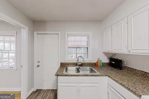 2535 Castile Dr, Morrow, GA 30260 photo 5