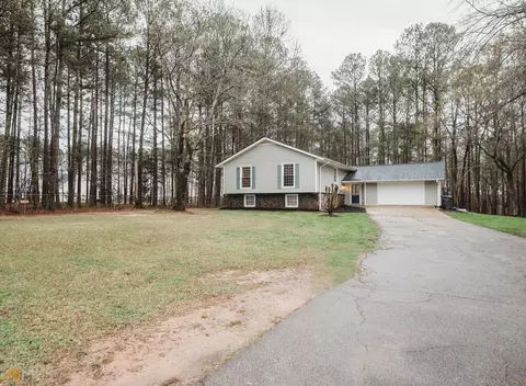 793 Gordon Rd, Barnesville, GA 30204 photo 2