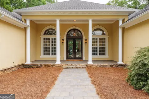 Exterior - 3144 Creek Side Dr, Thomson, GA 30824 photo 7 of 20