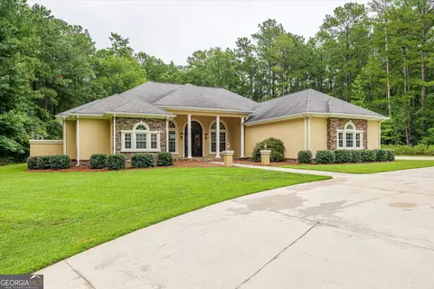Exterior - 3144 Creek Side Dr, Thomson, GA 30824 photo 5 of 20