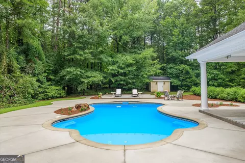 Exterior - 3144 Creek Side Dr, Thomson, GA 30824 photo 14 of 20