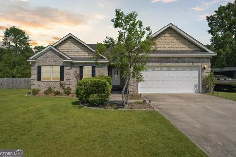 105 Harvest Dr, Springfield, GA 31329