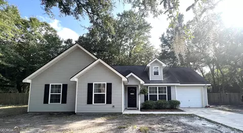 327 Barrister Cir, Guyton, GA 31312