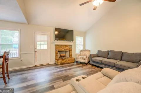 60 Aiken Ct, Covington, GA 30016 photo 5