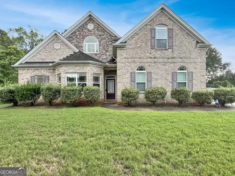 993 Donegal Dr, Locust Grove, GA 30248