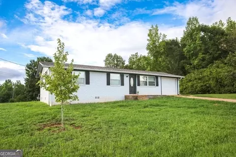 150 Salesbarn Rd, Carrollton, GA 30116