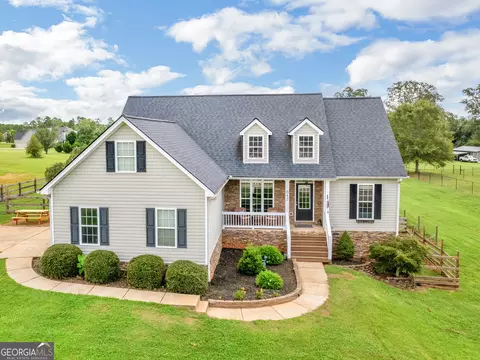 647 Irish Hill Dr, Concord, GA 30206