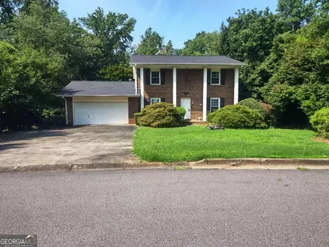 2287 Tuxedo Dr SE, Marietta, GA 30067