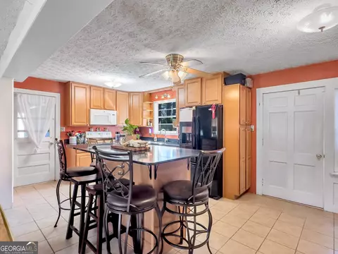 100 Cumberland Dr, Rex, GA 30273 photo 7