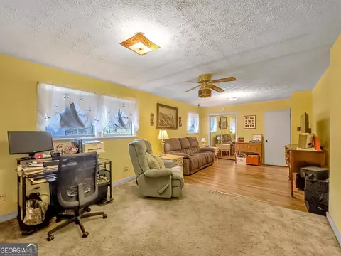 100 Cumberland Dr, Rex, GA 30273 photo 22