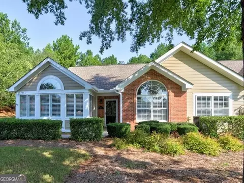 124 Vintage Club Cir, Marietta, GA 30066