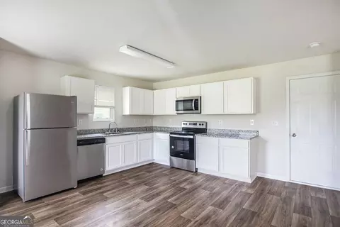106 Whitespruce Dr, Lagrange, GA 30241 photo 7