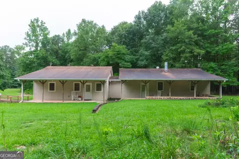 442 Davis Rd, Fayetteville, GA 30215