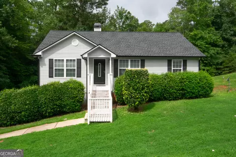 185 Hidden Brook Trl, Newnan, GA 30265