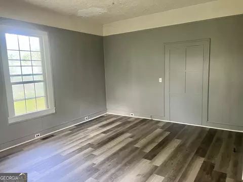 902 Juniper St, Lagrange, GA 30240 photo 5