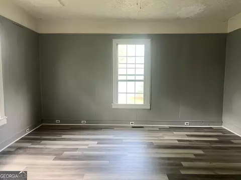902 Juniper St, Lagrange, GA 30240 photo 6