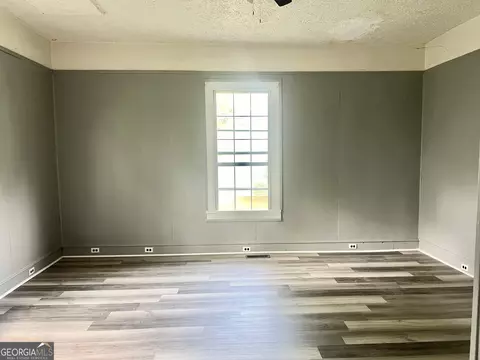 902 Juniper St, Lagrange, GA 30240 photo 9