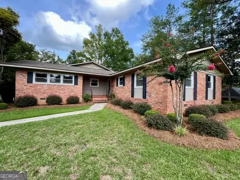 43 Alma St, Wrightsville, GA 31096