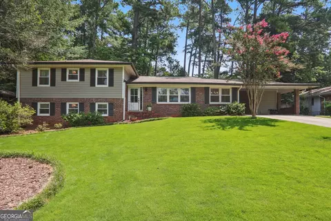 1655 Deerfield Cir, Decatur, GA 30033