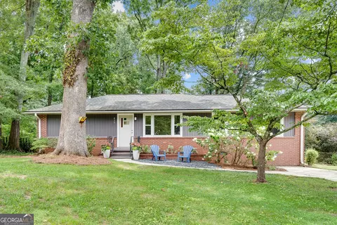 830 Alberson Ct, Decatur, GA 30033