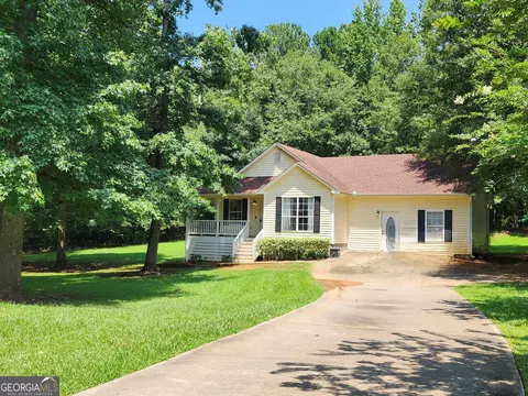 204 Lafayette St, Locust Grove, GA 30248