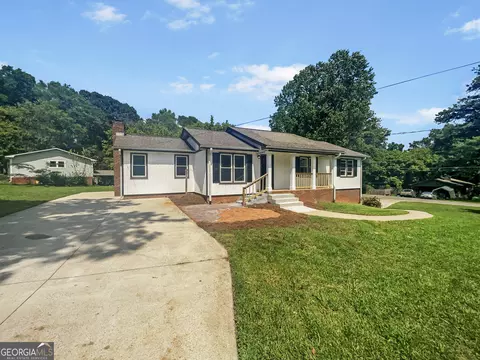 2500 Nowlin Cir, Acworth, GA 30102