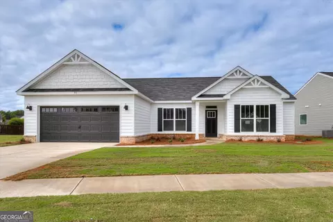 97 Orchard Cir, Edgefield, SC 29824