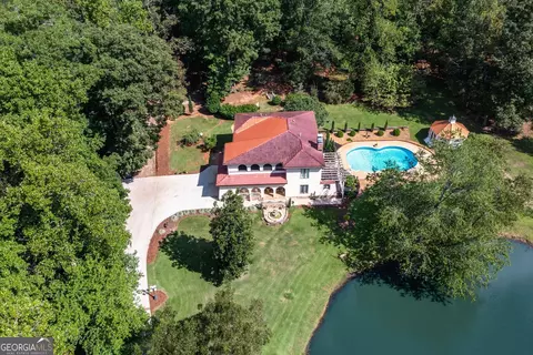59 Wildwood Dr, Temple, GA 30179