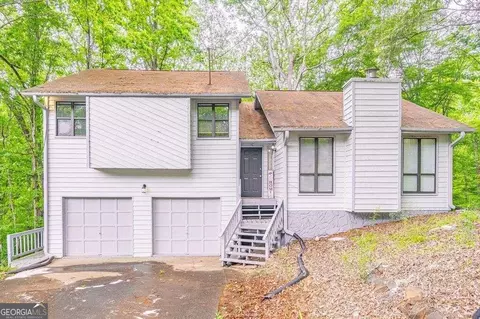 4421 Hidden Bluff Way, Snellville, GA 30039