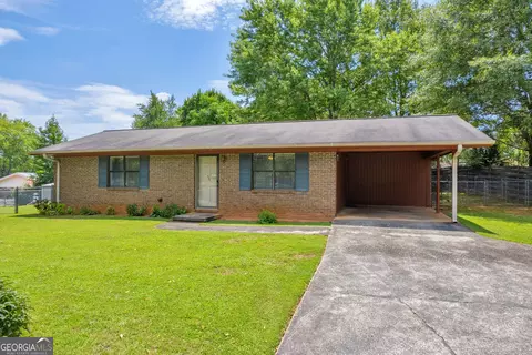 864 Collier Rd, Toccoa, GA 30577 photo 2