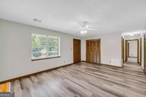 864 Collier Rd, Toccoa, GA 30577 photo 8