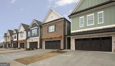 5514 Leyland Dr, Flowery Branch, GA 30542