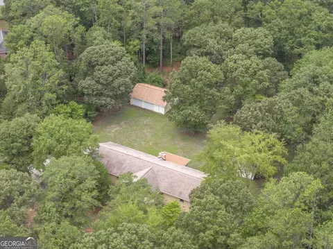 306 William John Ln, Bonaire, GA 31005 photo 2