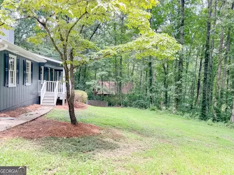 3752 Clipper Cir, Acworth, GA 30102