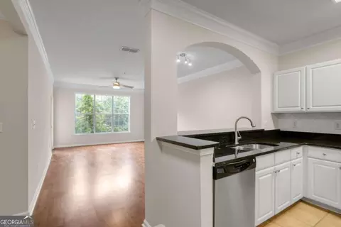 1213 Westchester Rdg NE, Atlanta, GA 30329
