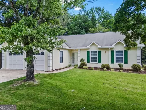 2556 Kennesaw Springs Ct NW, Kennesaw, GA 30144