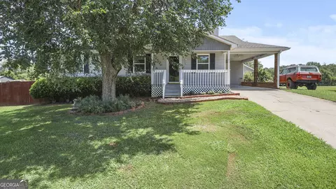 43 River Ridge Dr, Carrollton, GA 30117