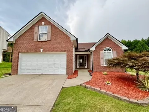 8770 Valley Lakes Ct, Union City, GA 30291