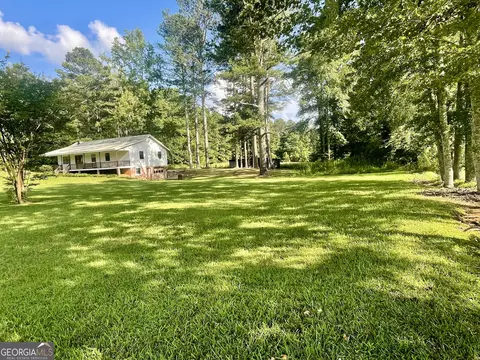665 Prater Rd, Waco, GA 30182