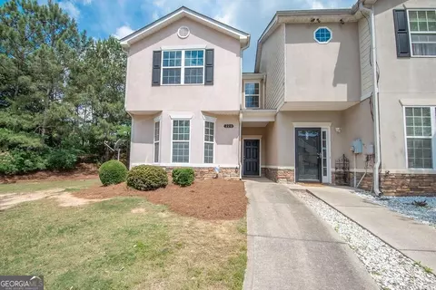 220 Commons Dr, Jonesboro, GA 30236